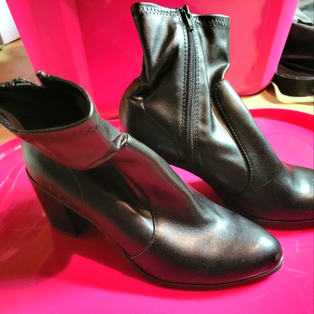 Black women's heeled ankle boots
